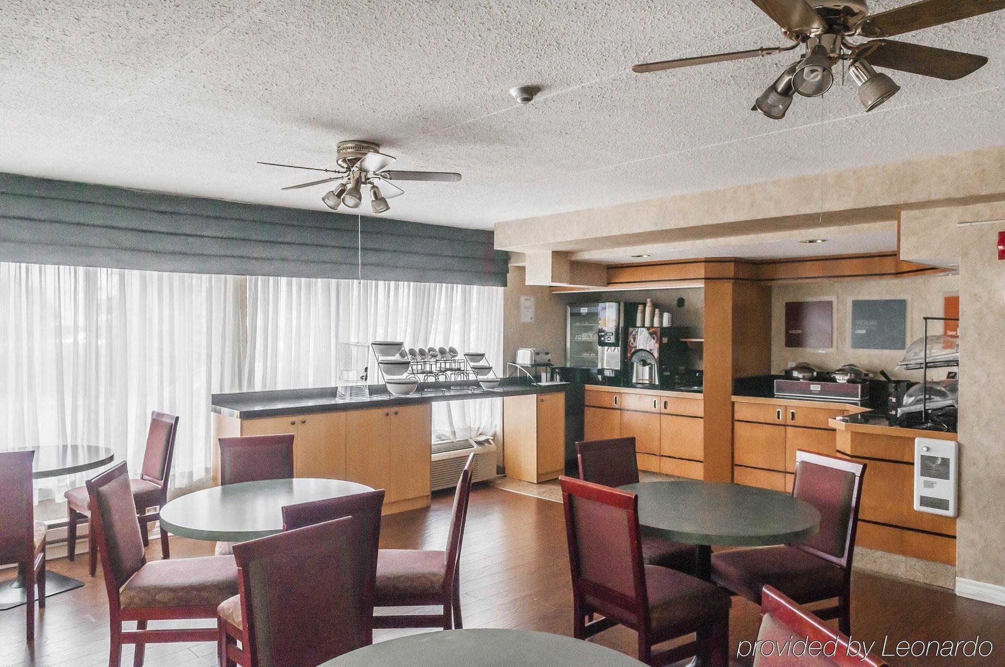 Comfort Inn Meadowvale ミシサガ エクステリア 写真