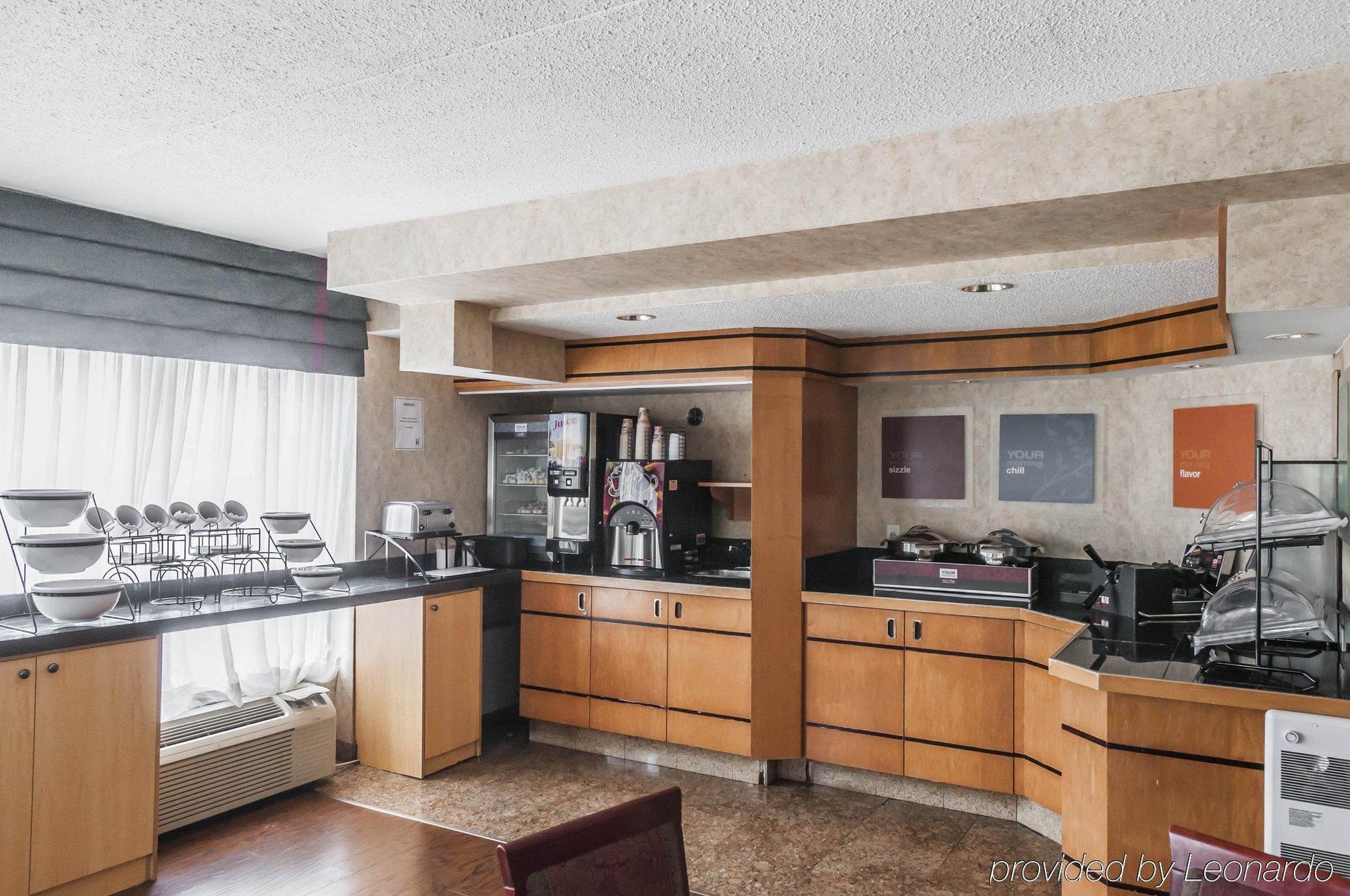 Comfort Inn Meadowvale ミシサガ エクステリア 写真