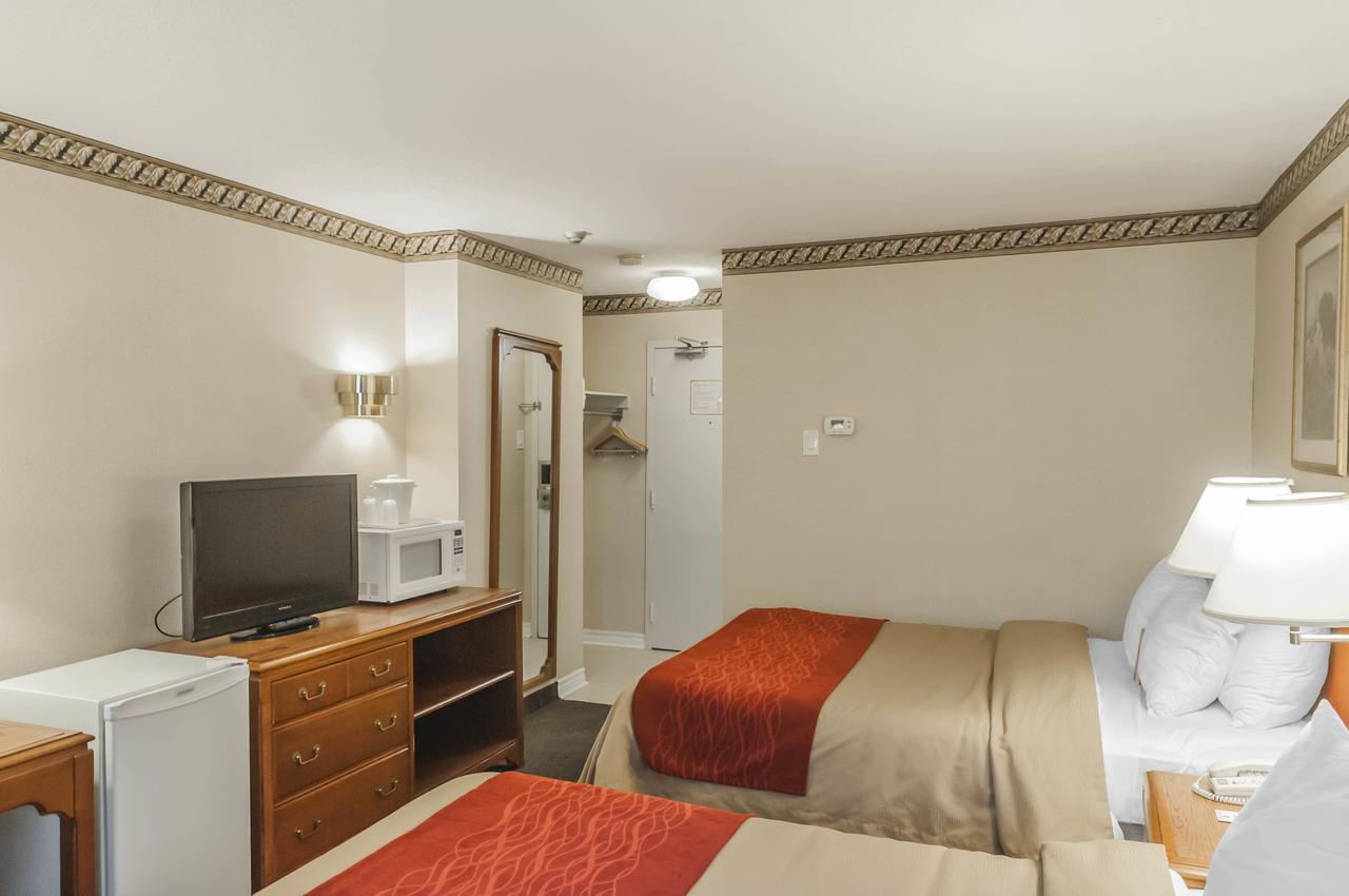 Comfort Inn Meadowvale ミシサガ エクステリア 写真
