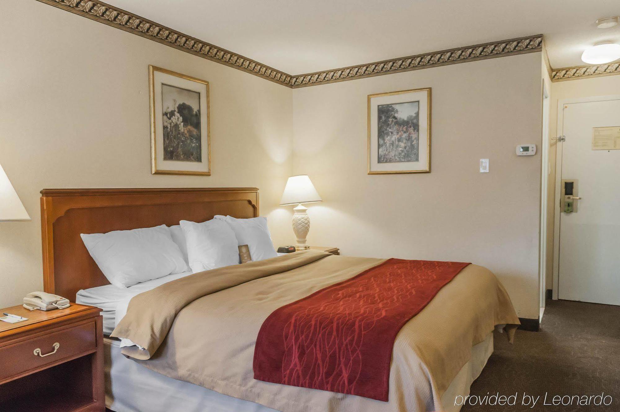 Comfort Inn Meadowvale ミシサガ エクステリア 写真
