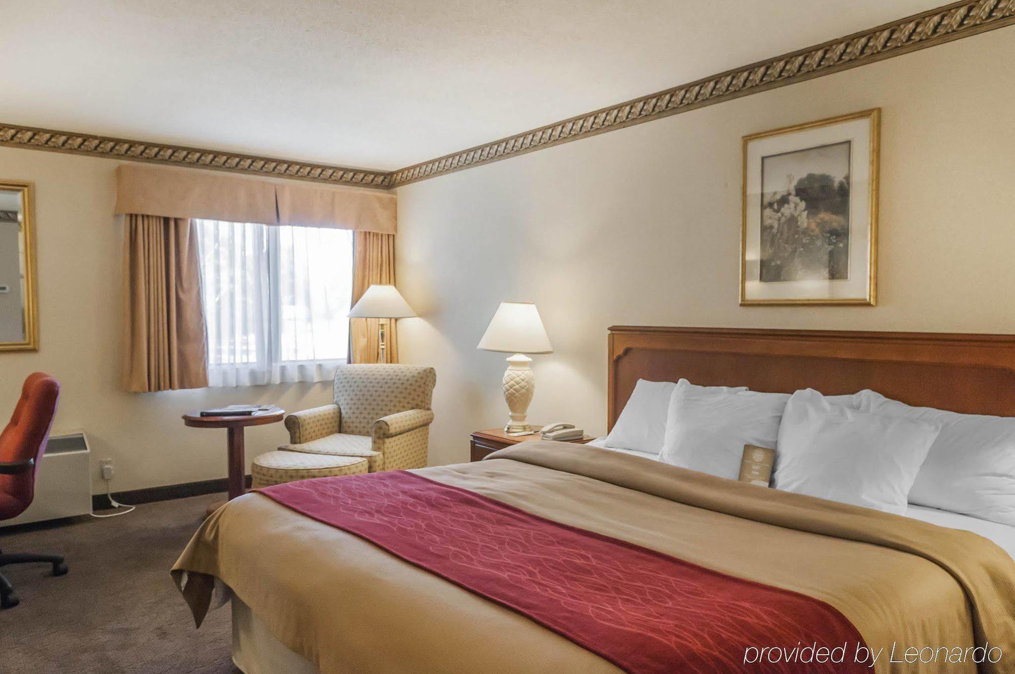 Comfort Inn Meadowvale ミシサガ エクステリア 写真